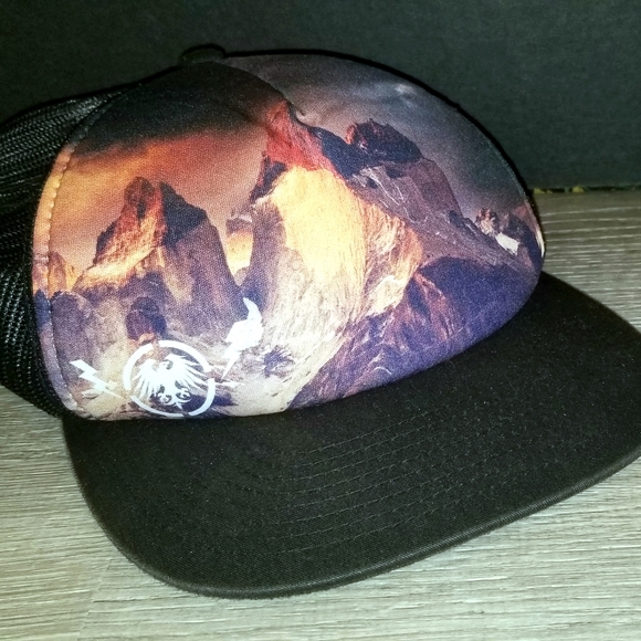 Never Summer Hat - Picture 1 of 3